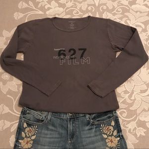 Sundance Gray Long Sleeve Graphic Tee Large